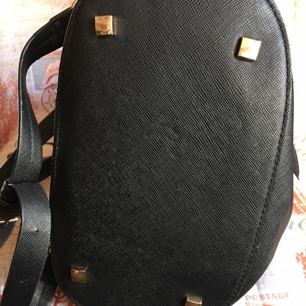 H&M Bucket Bag - Picture 6 of 7